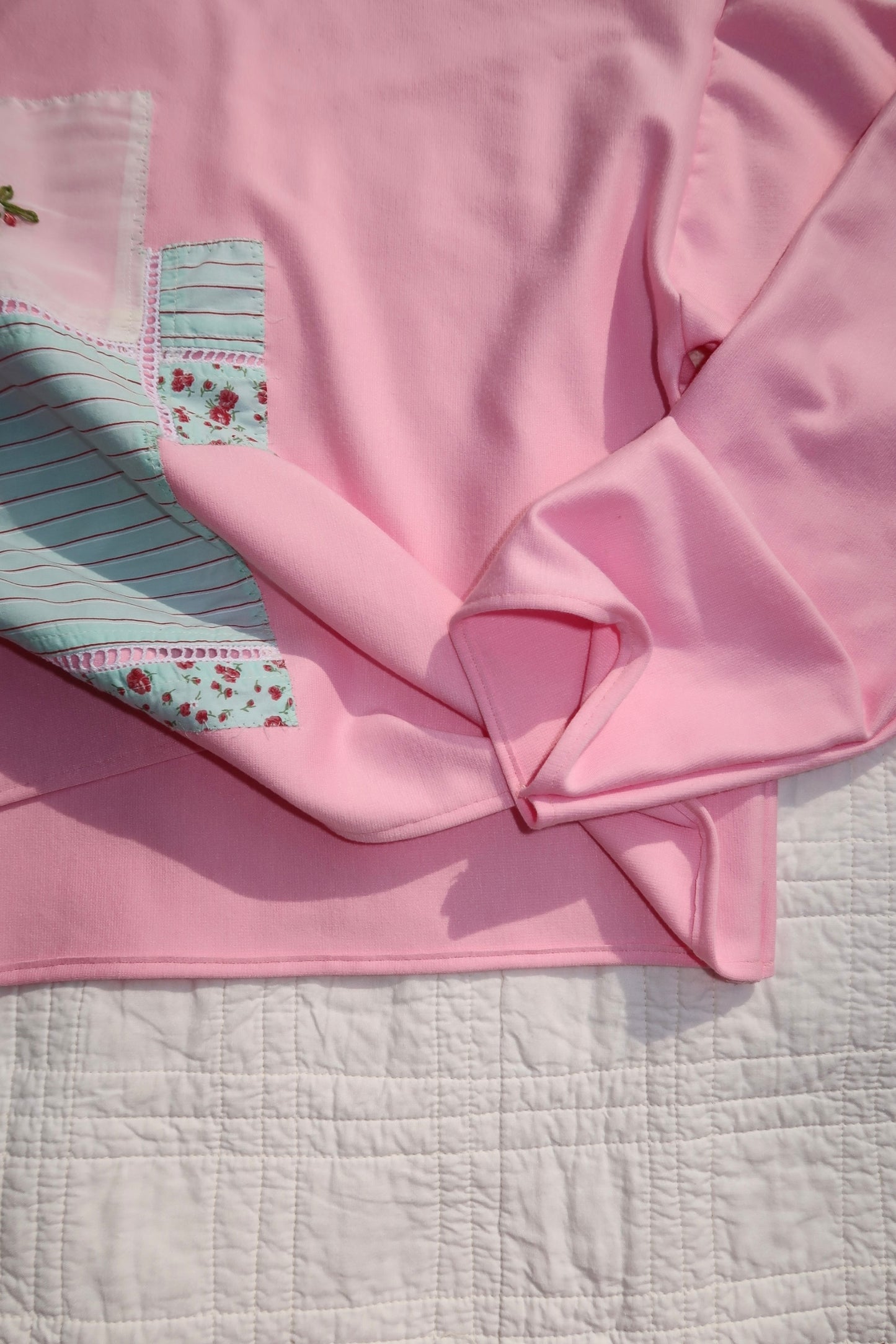 Psalms 46:10 in pink